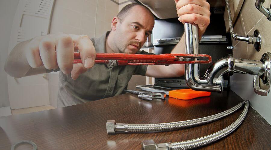 Professional same day plumber in Laurel, IN